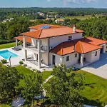 Villa Diego By Istrialux